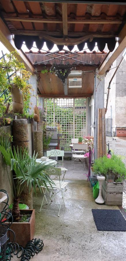 B&B Il Rustico Turate Exterior photo